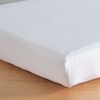 carrara-white,cat-hover