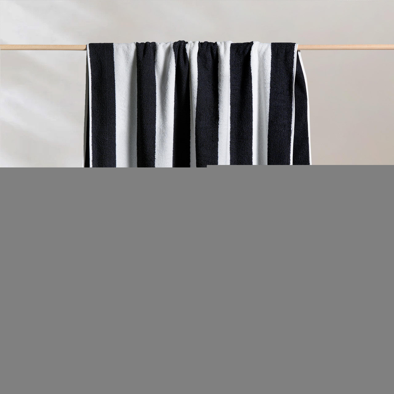 Black striped outlet towels