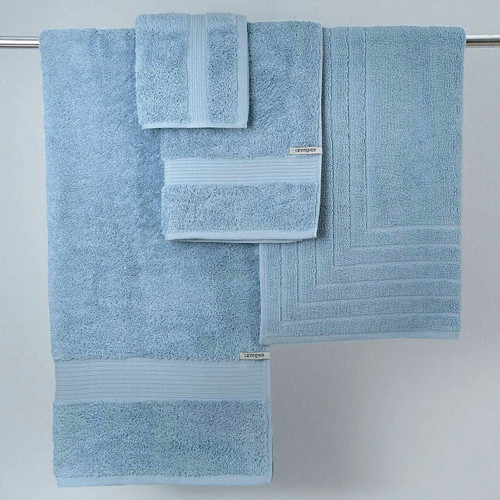 cielo-blue