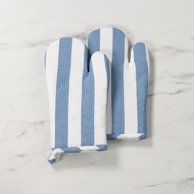 Cucina Chambray Stripe Oven Mitt Pair