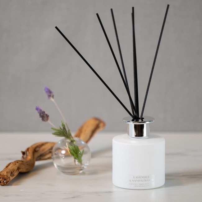 Reed Diffuser - Lavender & Sandalwood
