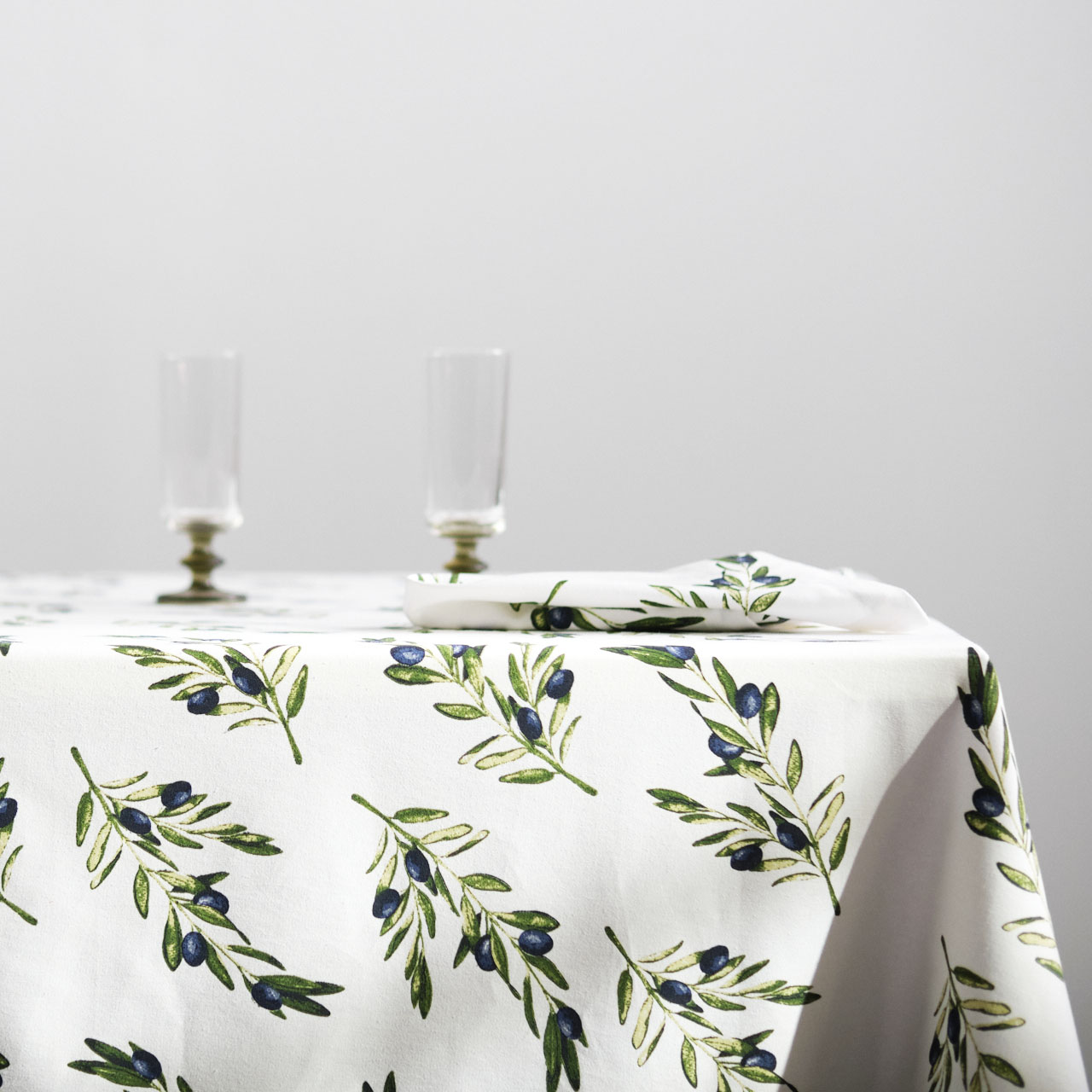 Cucina Olives Rectangular Tablecloth