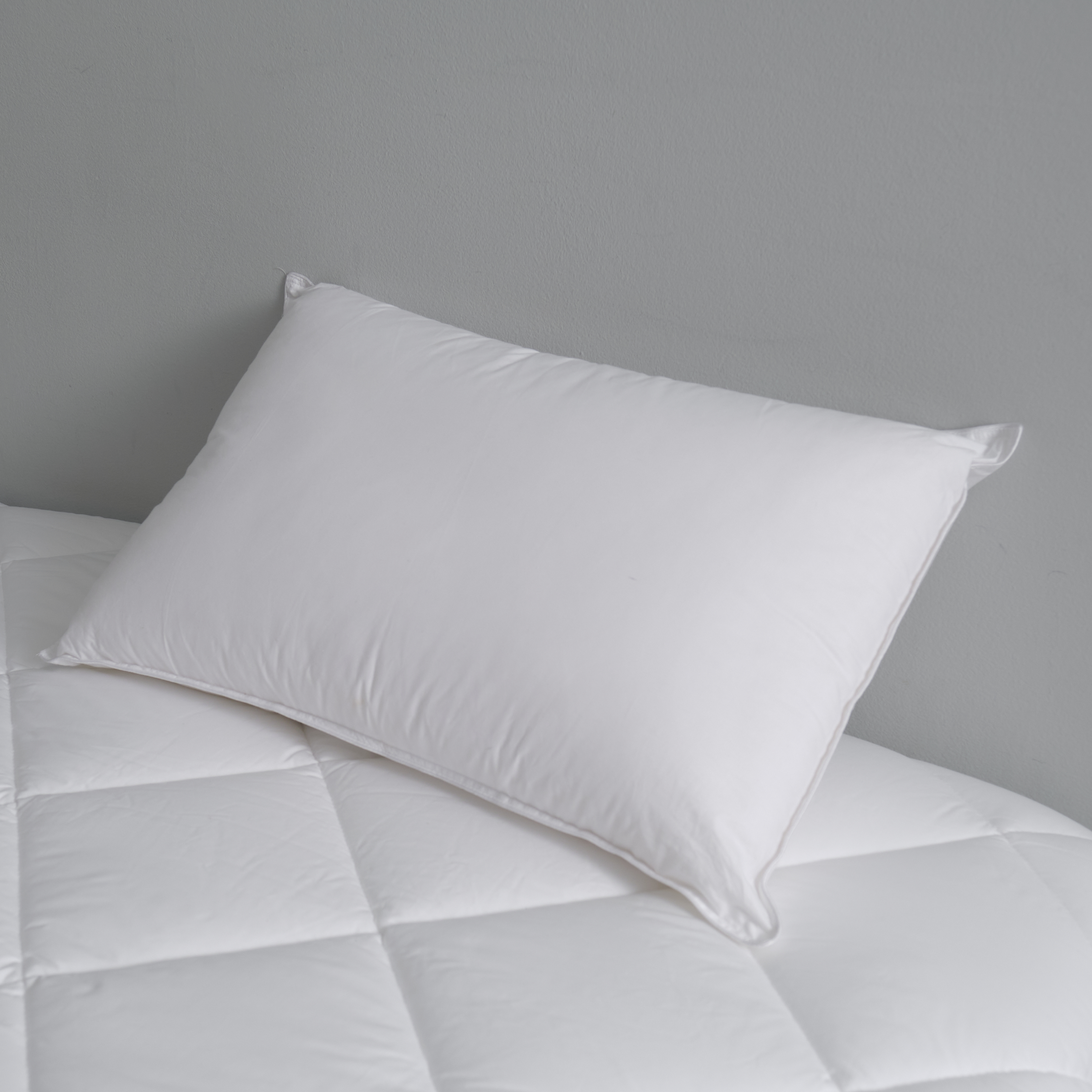 Lana Wool Blend Pillow