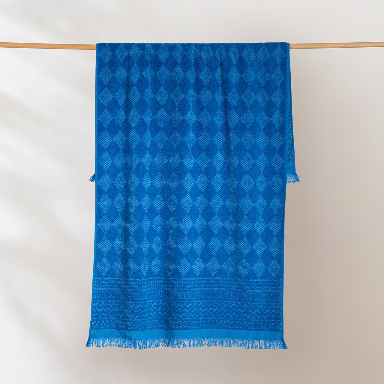 Cornflower blue towels deals