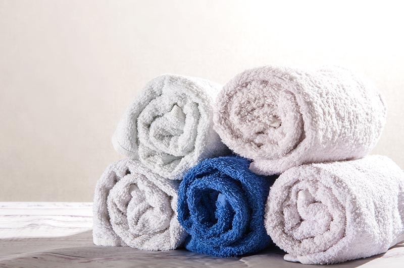 https://www.canningvale.com/product_images/uploaded_images/rolled-fluffy-towels.jpg